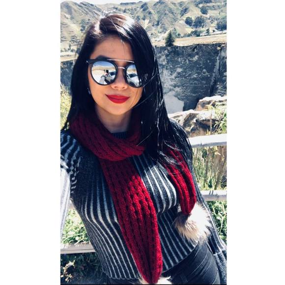 Meet your Posher, Stacey - Picture 1 of 1